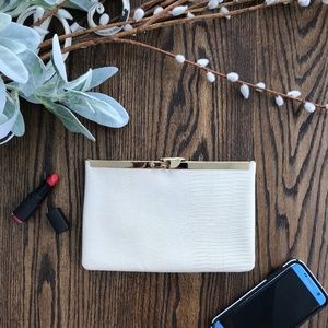 Vintage Etra Cream/Beige Embossed Leather Clutch